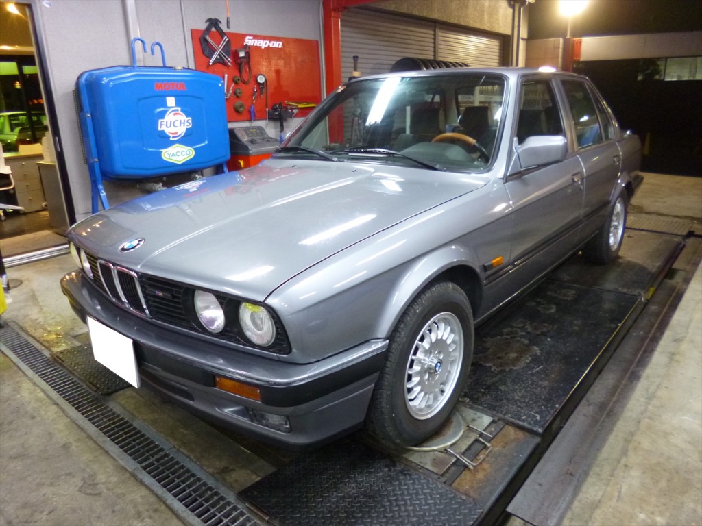 E30 320i】ステアリングギアボックスオーバーホール【64,000Km