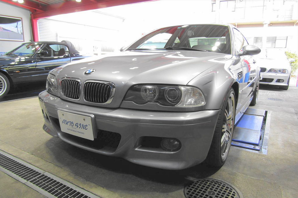 E46 M3 エンジンオイル漏れ修理 1 000km Autofine Bmw Alpinaの専門店 修理 車検 整備 新車中古車販売のオートファイン 神奈川県 横浜